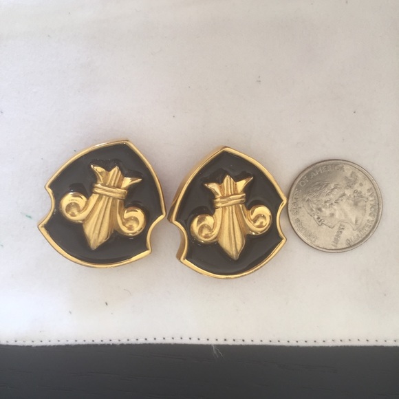 VINTAGE ESCADA EARRINGS - Picture 2 of 10